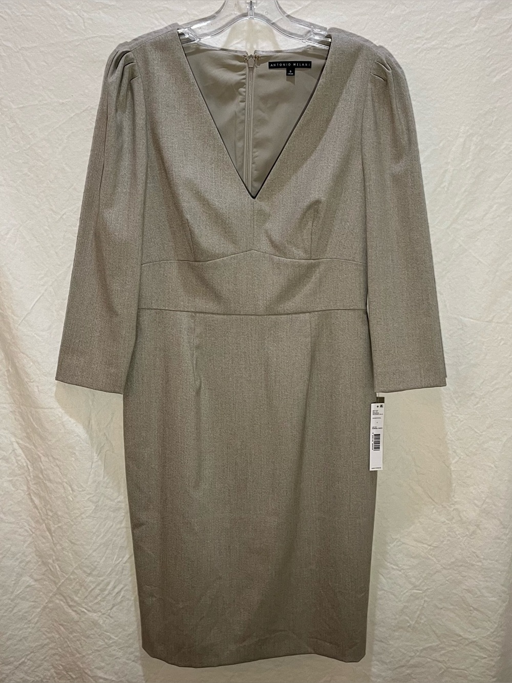 Antonio Melani Ginger Vanilla V-Neck Sheath Dress — NWT Size 8